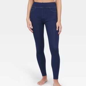 UEC Assets blue jeggings size medium